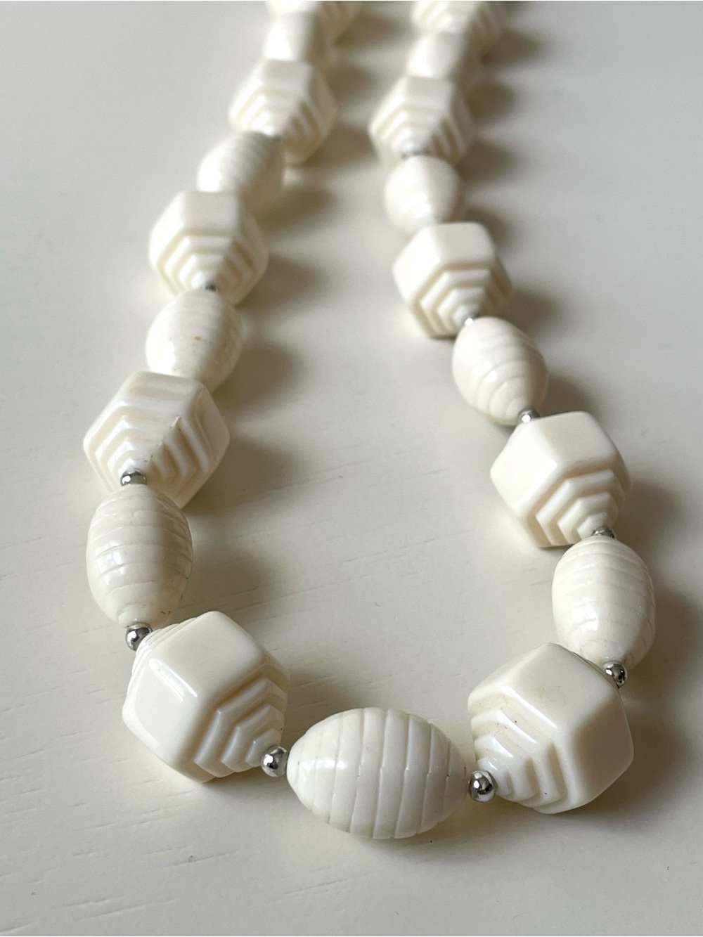 Vintage cream/ivory plastic/lucite beaded necklace Art Deco